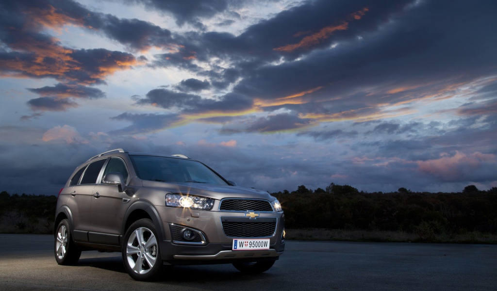 Новая машина Chevrolet Captiva 2014