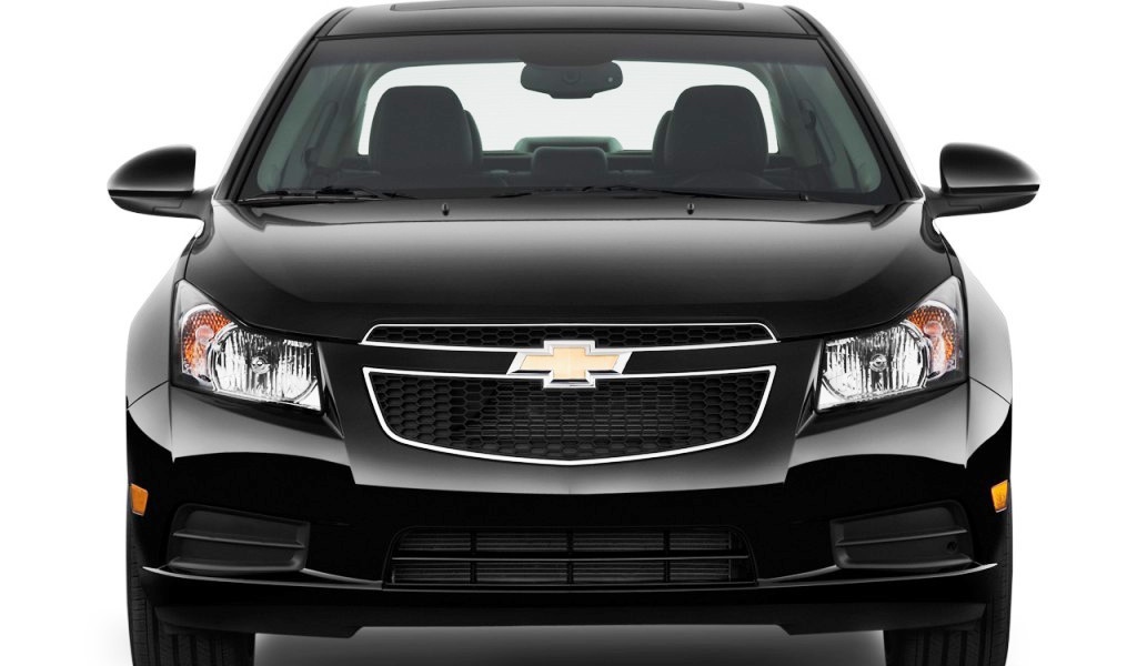 Черный Chevrolet Cruze