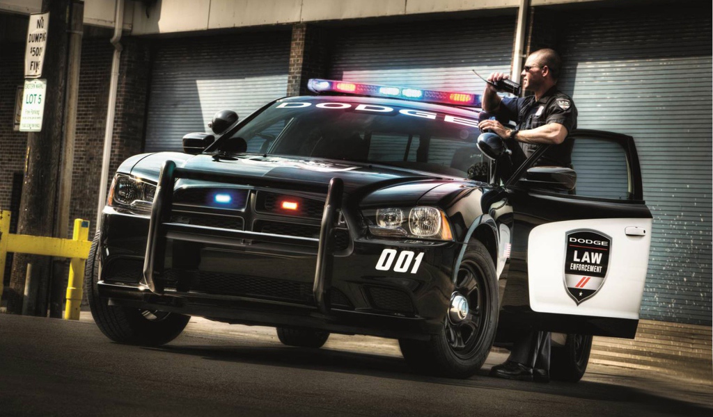 Автомобиль охраны Додж