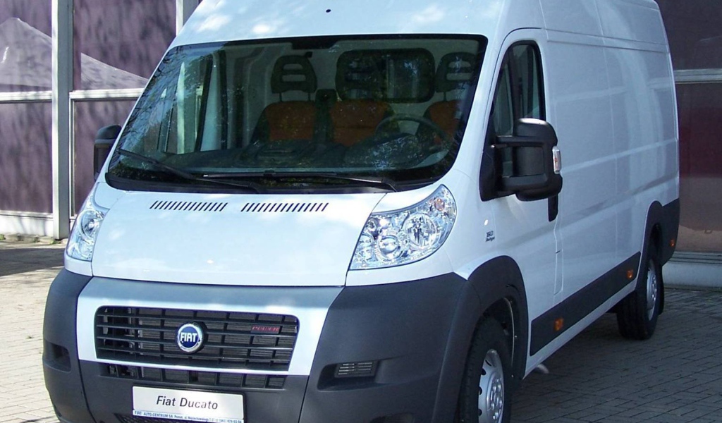 Красивый автомобиль Fiat Ducato в Москве