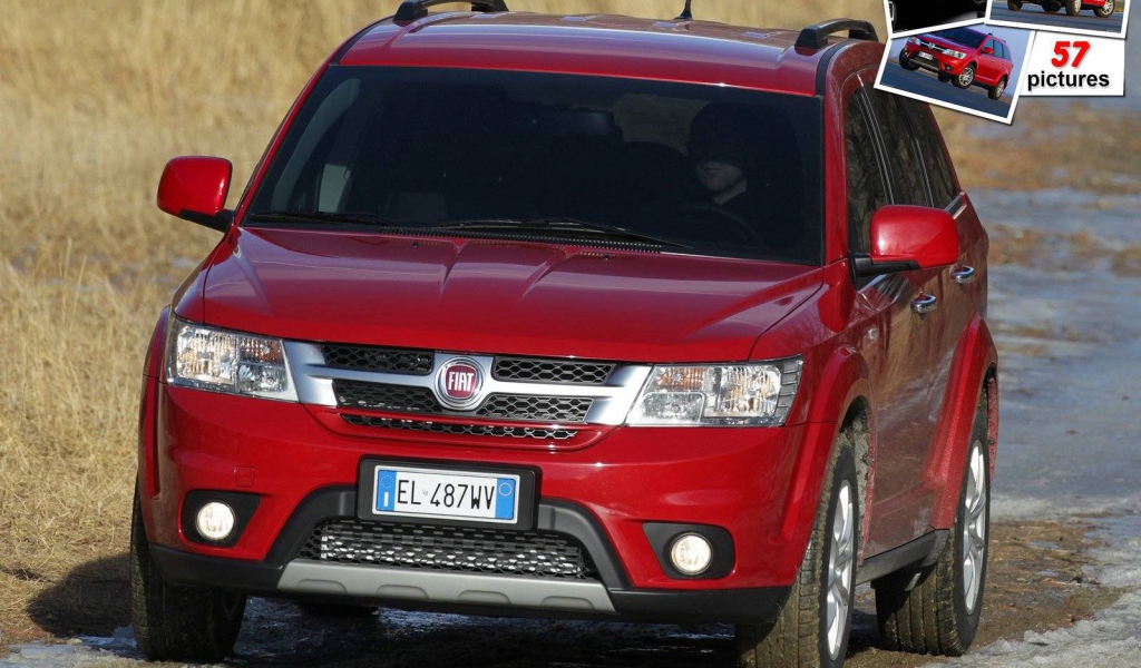 Красивый автомобиль Fiat Freemont в Москве