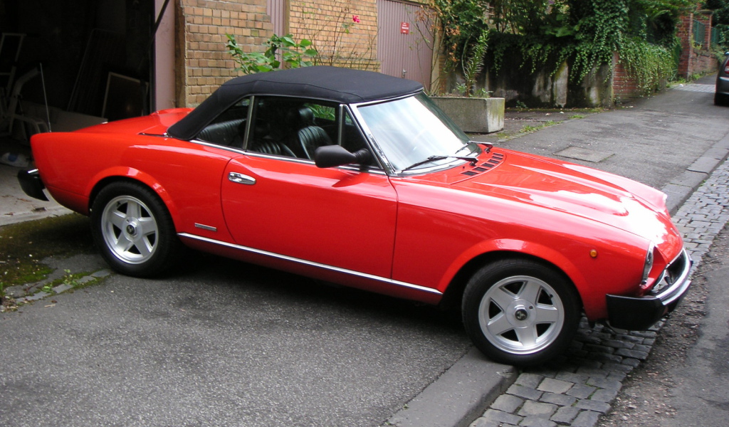 Новый автомобиль Fiat 124