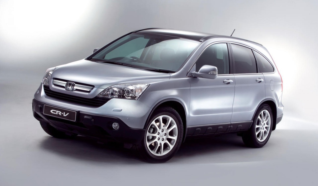 Красивый автомобиль Honda CR V