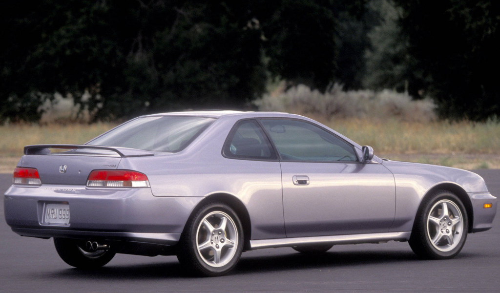 Новая машина Honda Prelude club