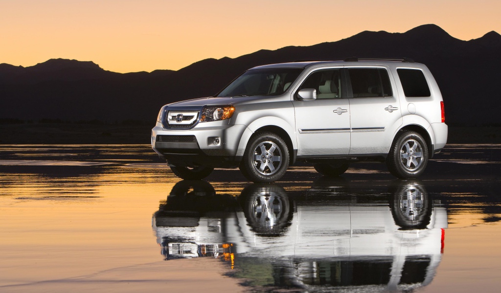 Тест драйв автомобиля Honda Pilot