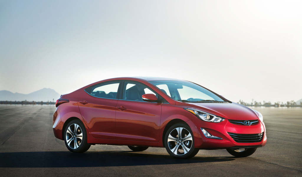 Автомобиль марки Hyundai модели Elantra 2014