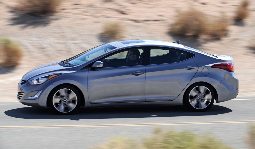 Новая машина Hyundai Elantra 2014