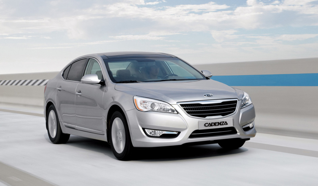 Дизайн автомобиля Kia Cadenza 2014 года