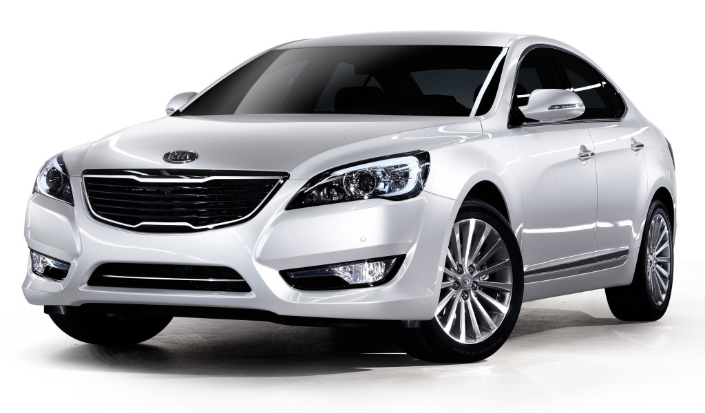 Тест драйв автомобиля Kia Cadenza 2014 года