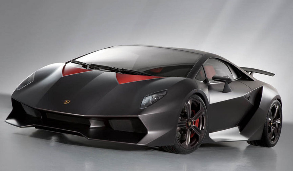 Красивый автомобиль Lamborghini Sesto Elemento