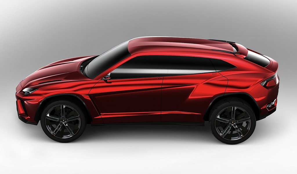 Автомобиль марки Lamborghini модели Urus