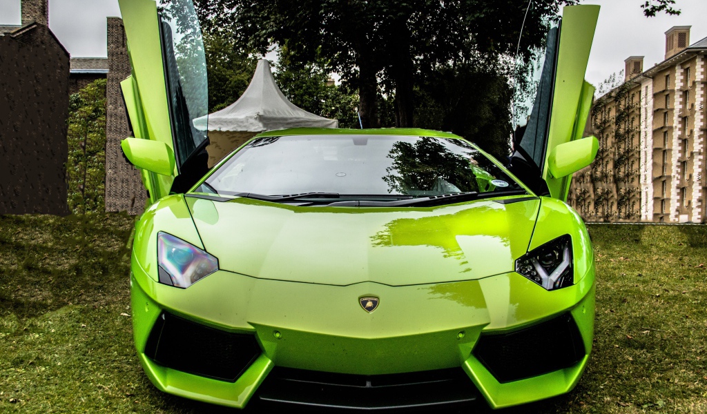 Зеленый Ламборджини