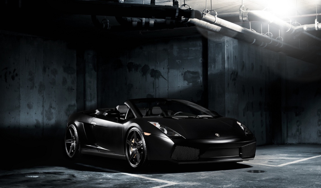 Черный Lamborghini gallardo