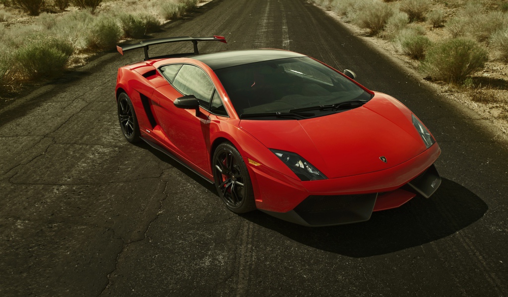 Красный Lamborghini gallardo lp 570