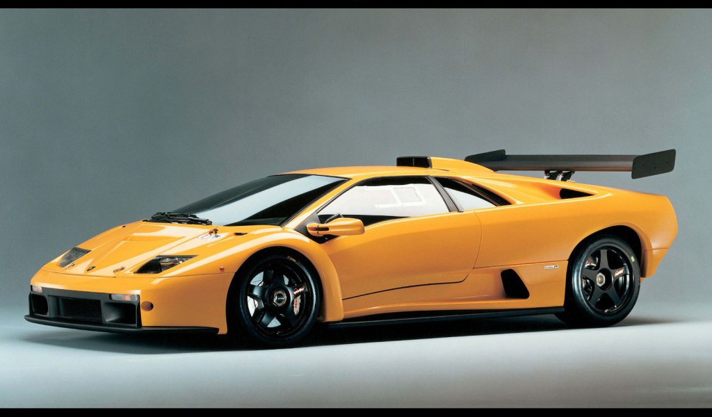 Новая машина Lamborghini Diablo