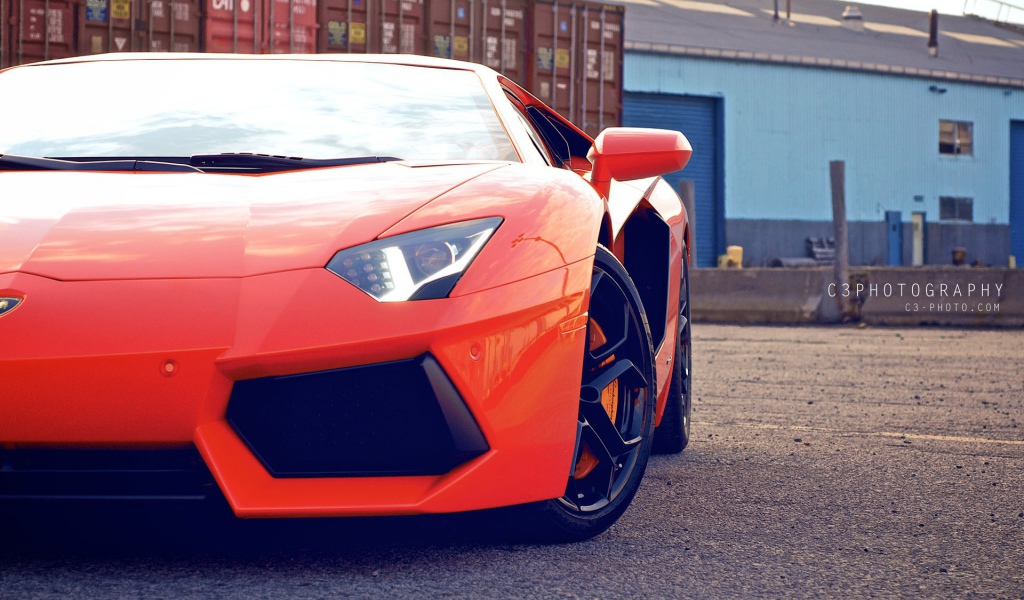 Новый Lamborghini Aventador