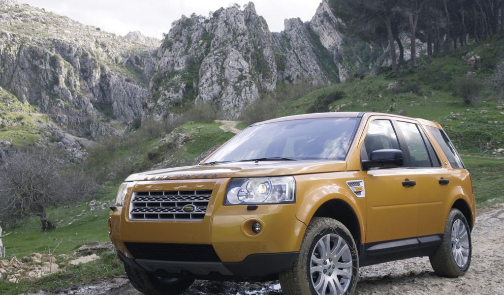 Новый автомобиль Land Rover Freelander 2