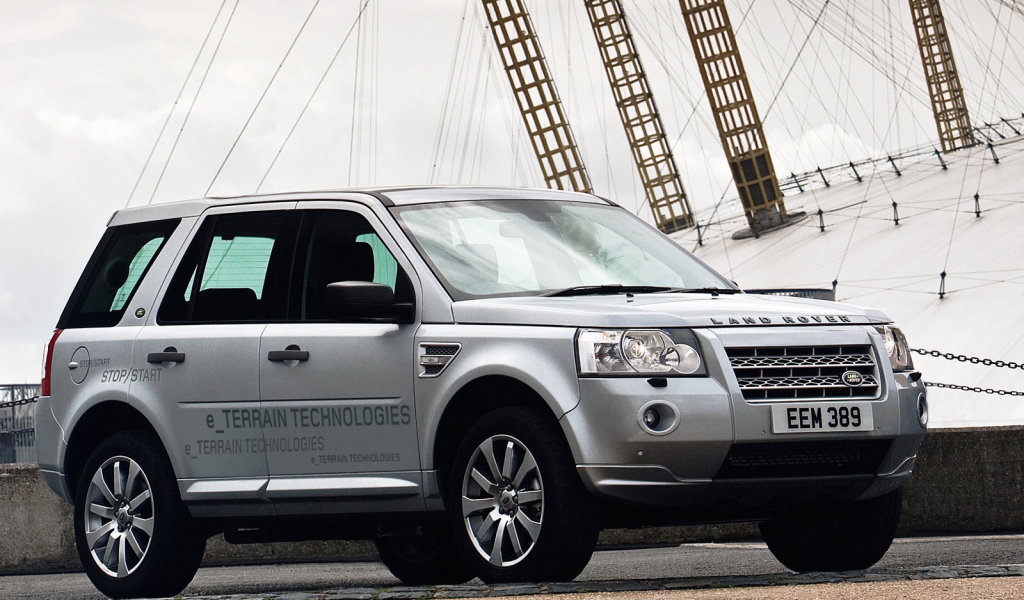  Новая машина Land Rover Freelander 2