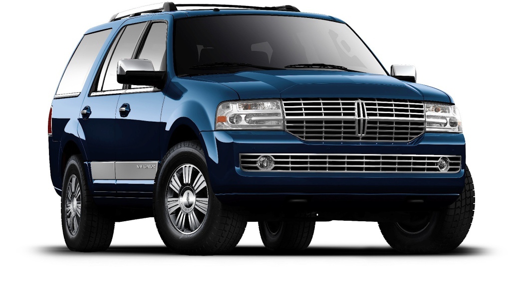 Автомобиль марки Lincoln модели Navigator 2014