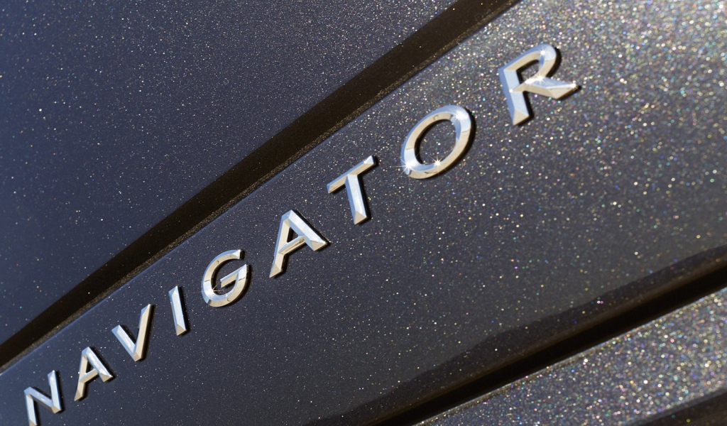 Дизайн автомобиля Lincoln Navigator 2014