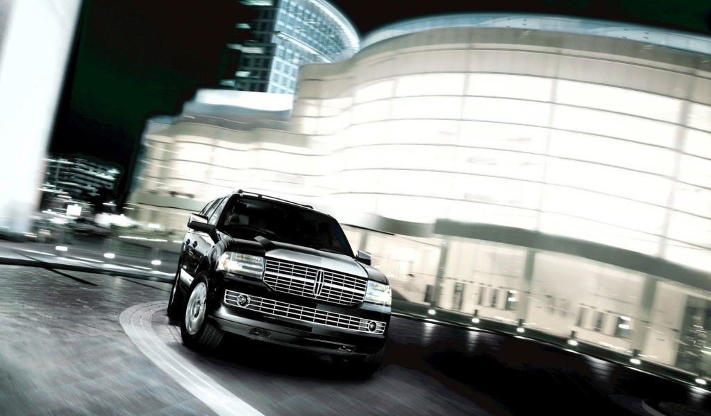 Новая машина Lincoln Navigator