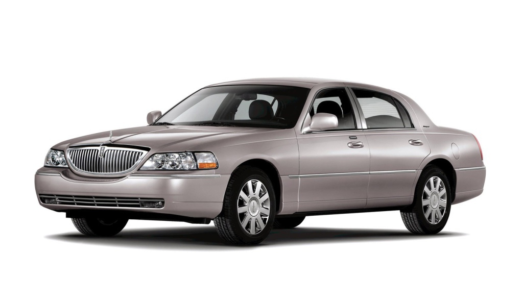 Фото автомобиля Lincoln Town Car
