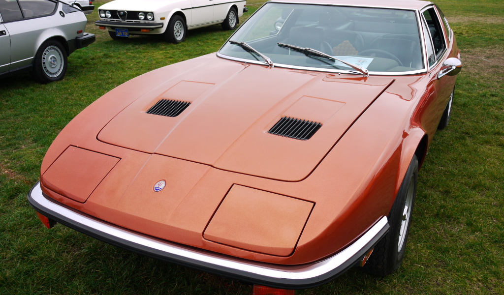 Надежная машина Maserati Indy