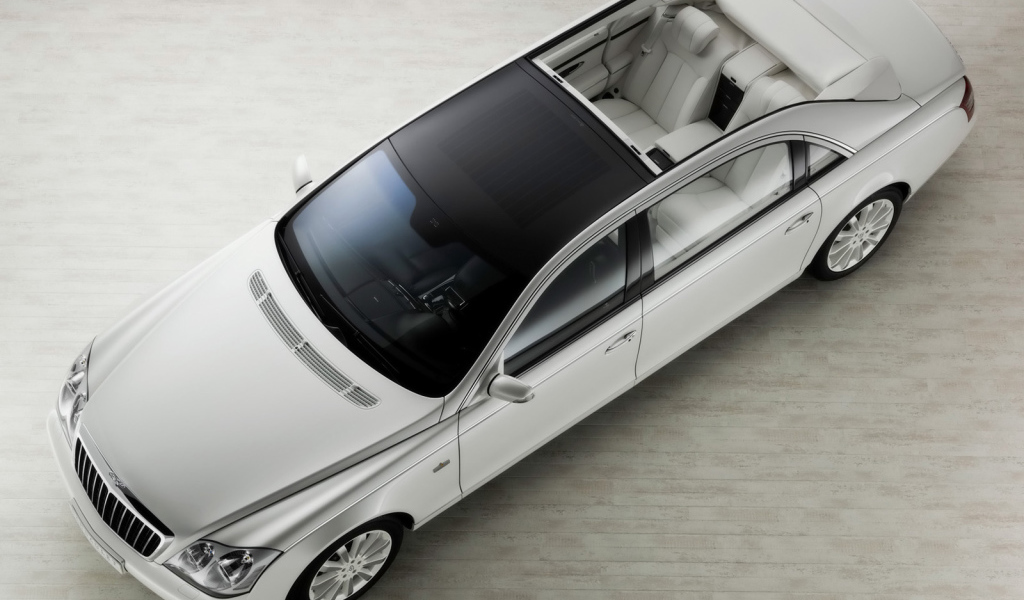 Надежная машина Maybach  Landaulet