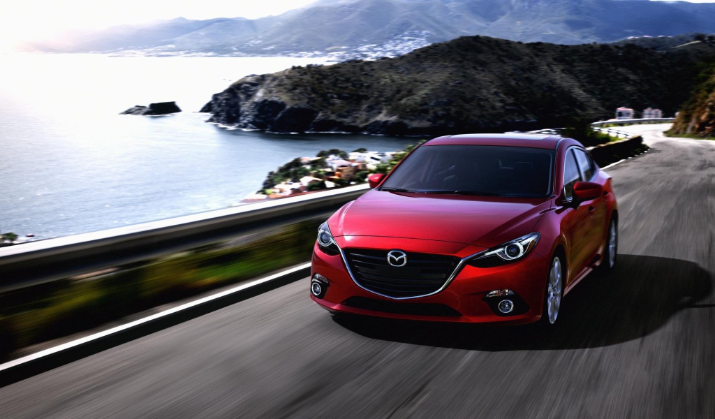 Новая машина Mazda 3 2014