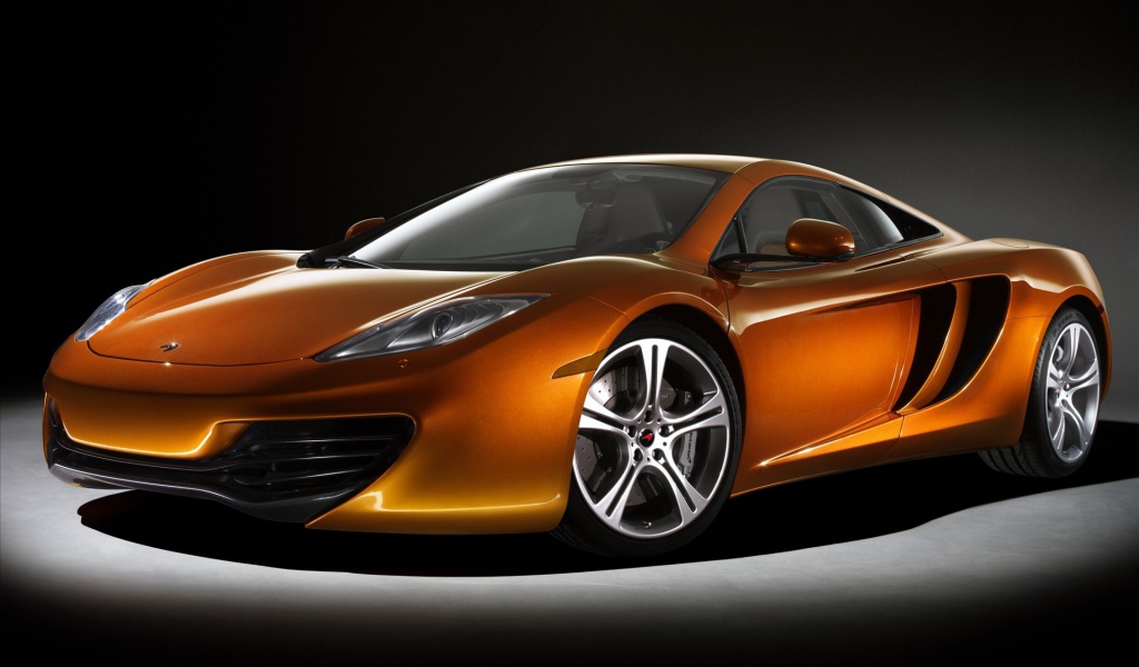 McLaren автомобиль