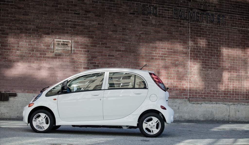 Дизайн автомобиля Mitsubishi Electric