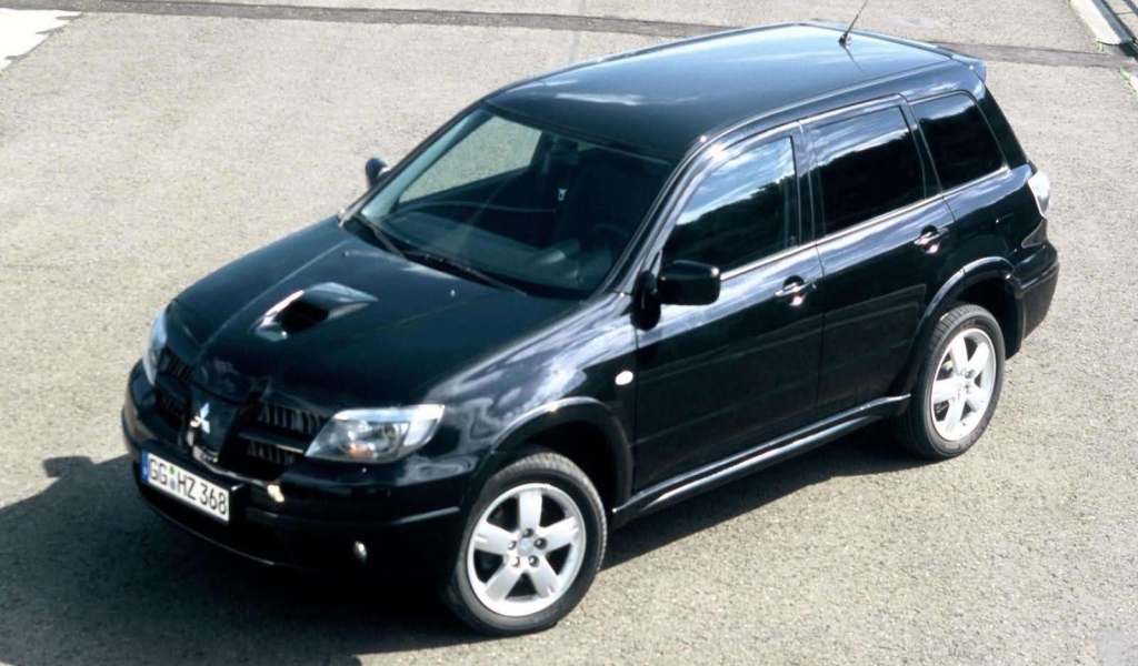 Тест драйв автомобиля Mitsubishi Outlander