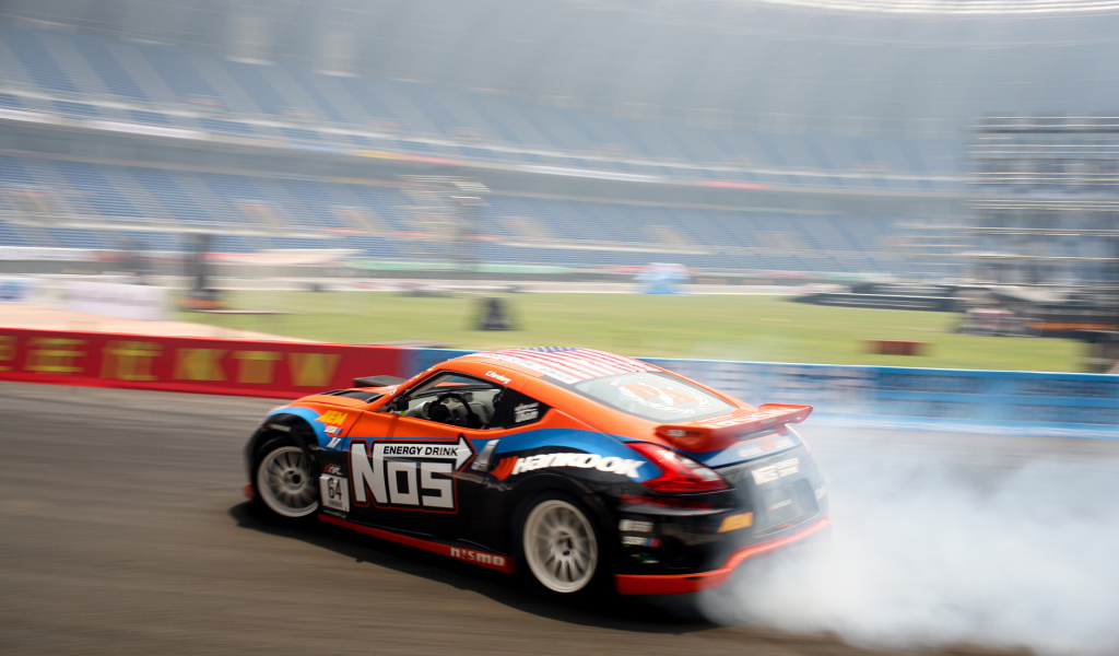 Ниссан на гонках