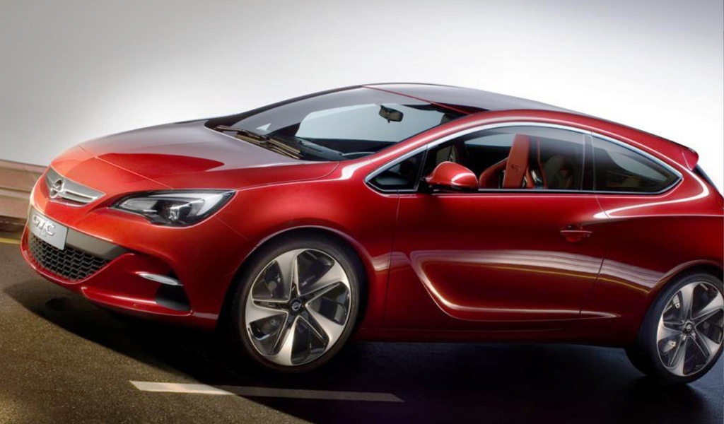 Надежный автомобиль Opel Astra GTC 2014