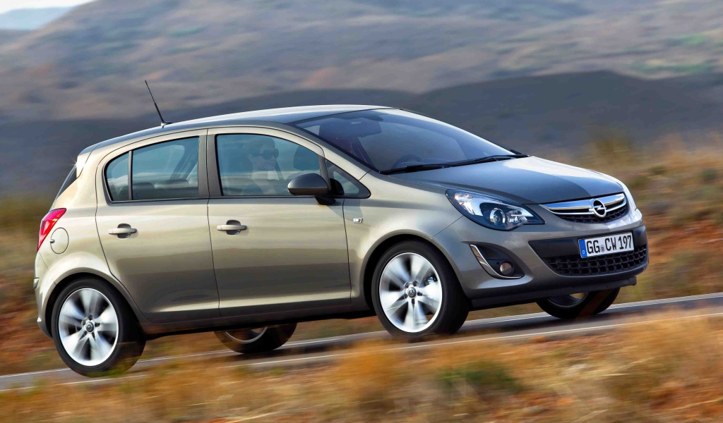 Надежная машина Opel Corsa