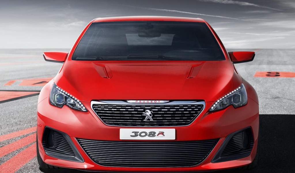 Красный Peugeot 308