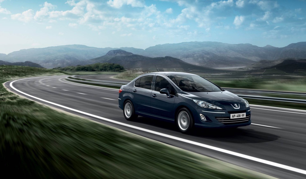 Надежная машина Peugeot 6008 2014 