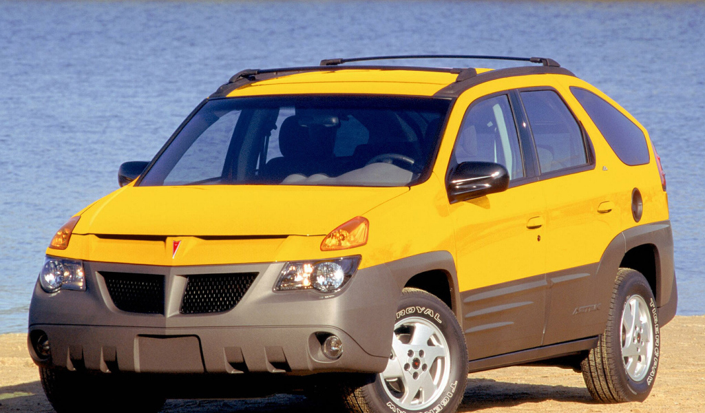 Дизайн автомобиля Pontiac Aztec