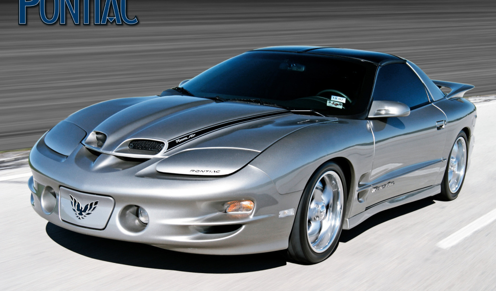 Новый автомобиль Pontiac Firebird