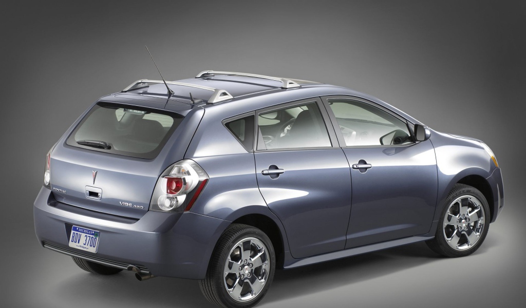 Надежный автомобиль Pontiac Vibe