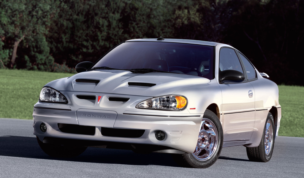 Новая машина Pontiac Grand Am