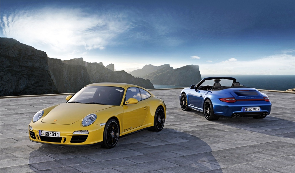 Автомобили Porsche 911 Carrera 4 GTS