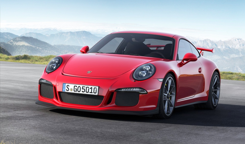 Красный Porsche 911