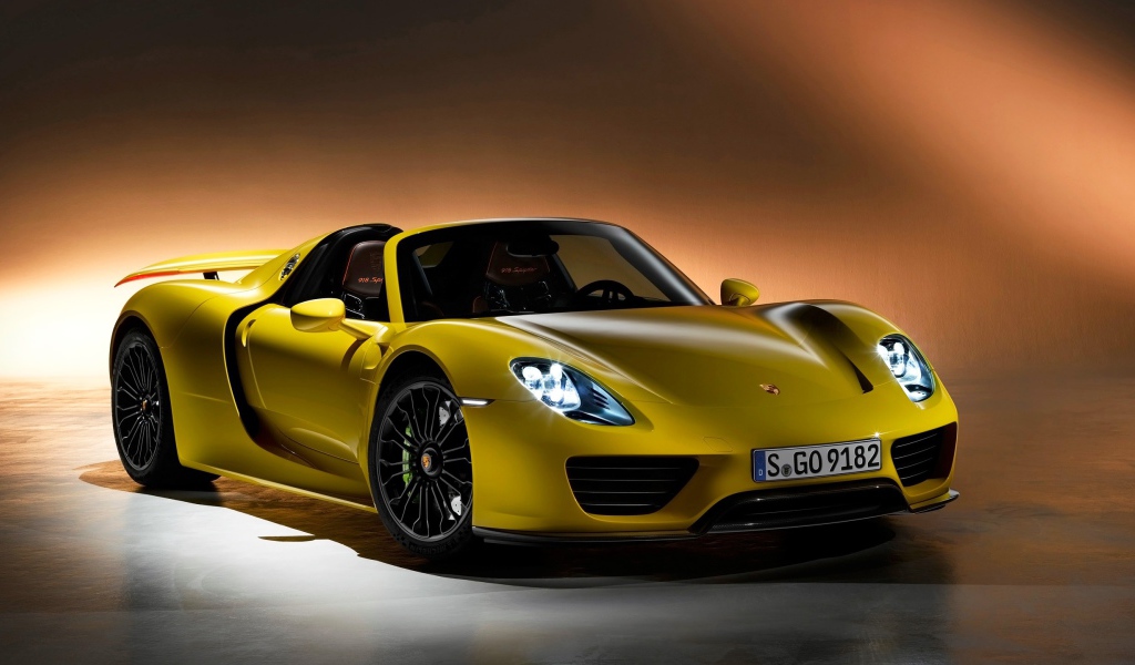 Автомобиль Porsche 918 Spyder