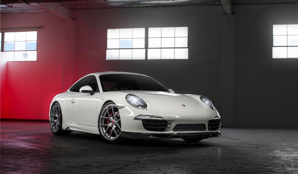 Красивый Porsche 911