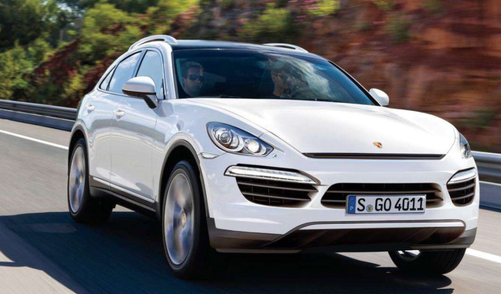 Белый Porsche Macan