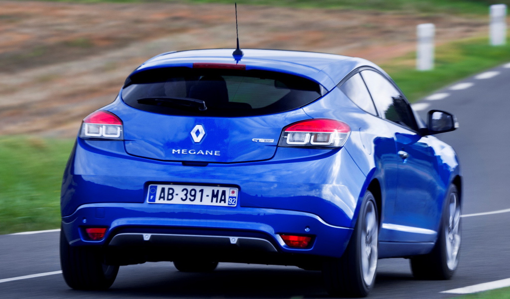 Новый автомобиль Renault Megane 2014