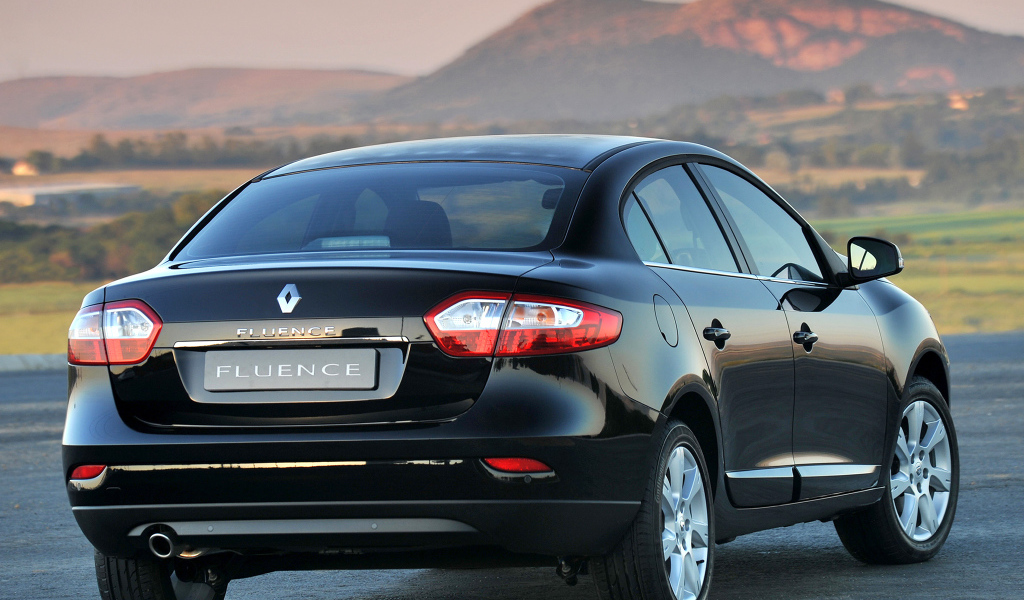 Фото автомобиля Renault Fluence