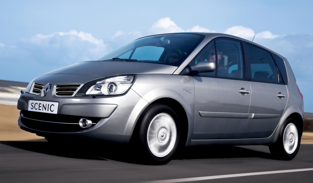 Надежный автомобиль Renault Scenic