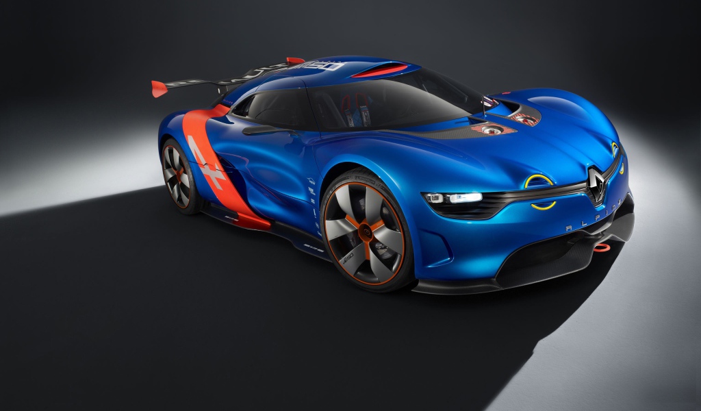 Красивый автомобиль Renault alpine